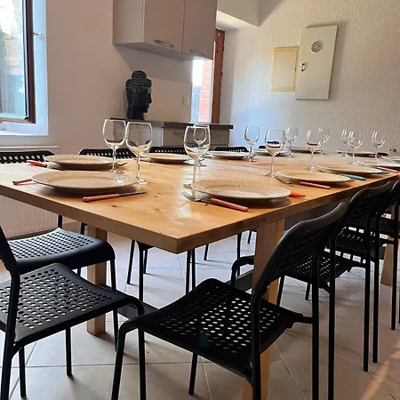 Quiet House For 12 People Near Cite Holiday home *